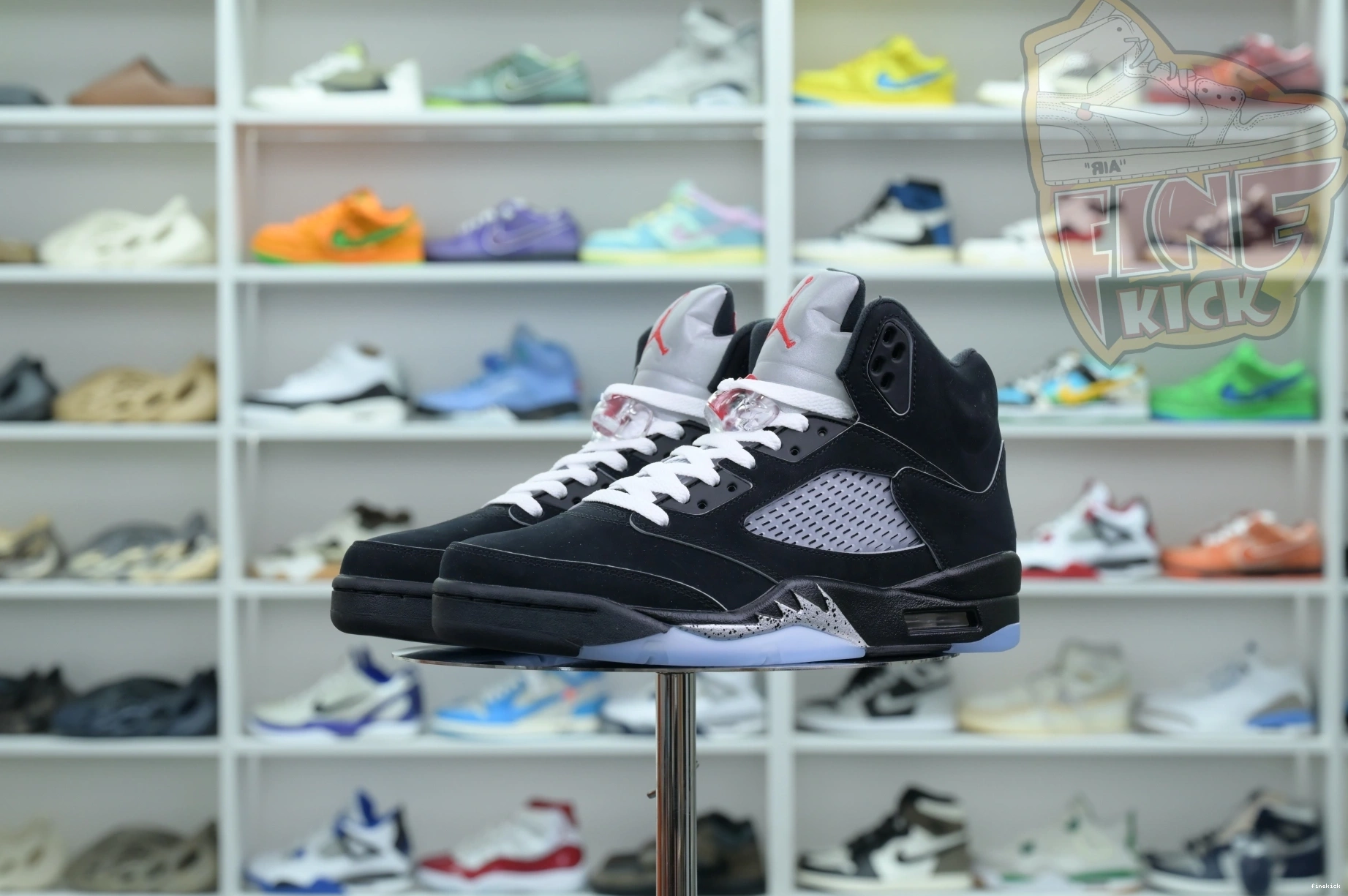 5“BLACK REIMAGINED” METALLIC Air Jordan Jordan 1101